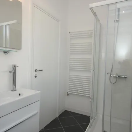 With A Parking Space - 3393 Appartement